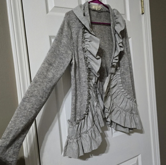 A'Reve Anthropologie Ruffled Open Front Cardigan, Wool Blend, Curved Hem, EUC! - Picture 2 of 11